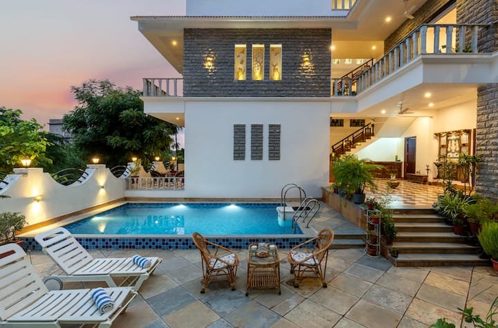 Palatial Villa Udaipur
