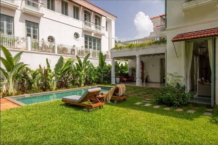 Serene Primrose Goa