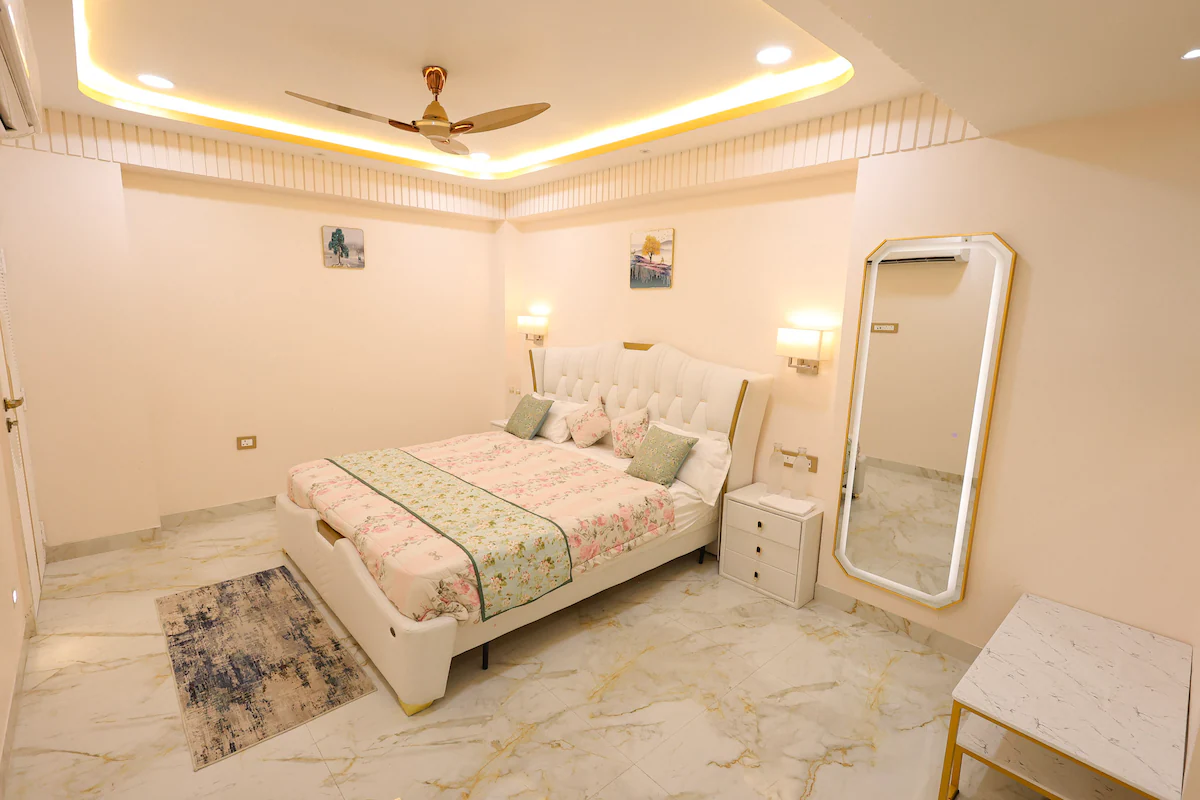Piu-Piu Excellency Stay Jaipur